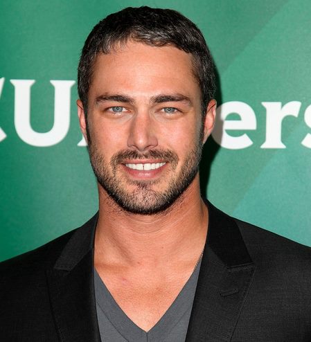 TAYLOR KINNEY